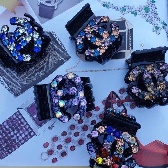 Fashion Blue Cream Crystals Claw Long Hair Tie Women Casual Formal Accessory - Picture 1 of 3